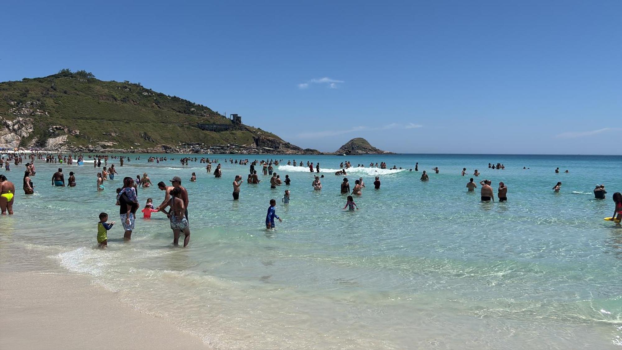 Casa De Praia Em Arraial Cabo-Rj *